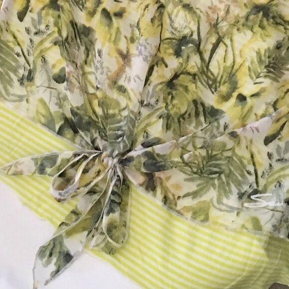 New 7 for all Mankind top! - Picture 6 of 9